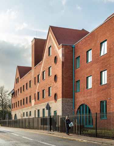 Brentwood College (1)